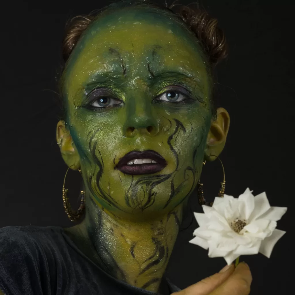 Rachel refined makeup artist dones her own makeup in alien encounter